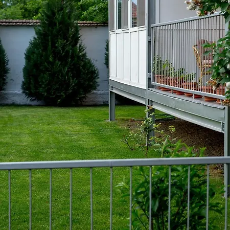Terezianum Apartments, Free Parking