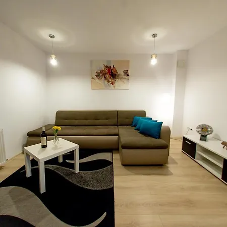 Terezianum Apartments, Free Parking דירה *