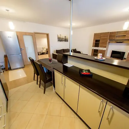 Terezianum Apartments, Free Parking * סיביו